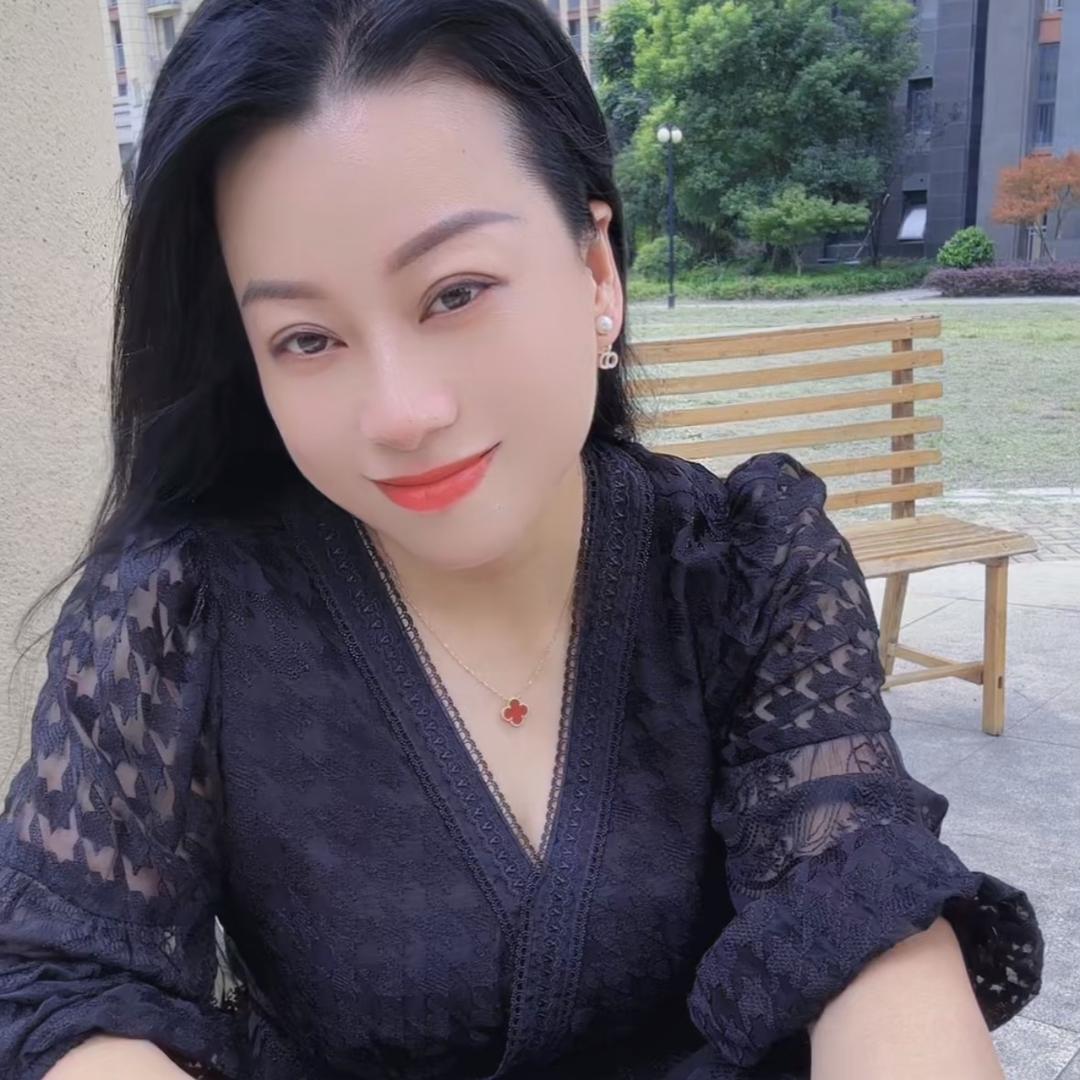 回眸一笑💋