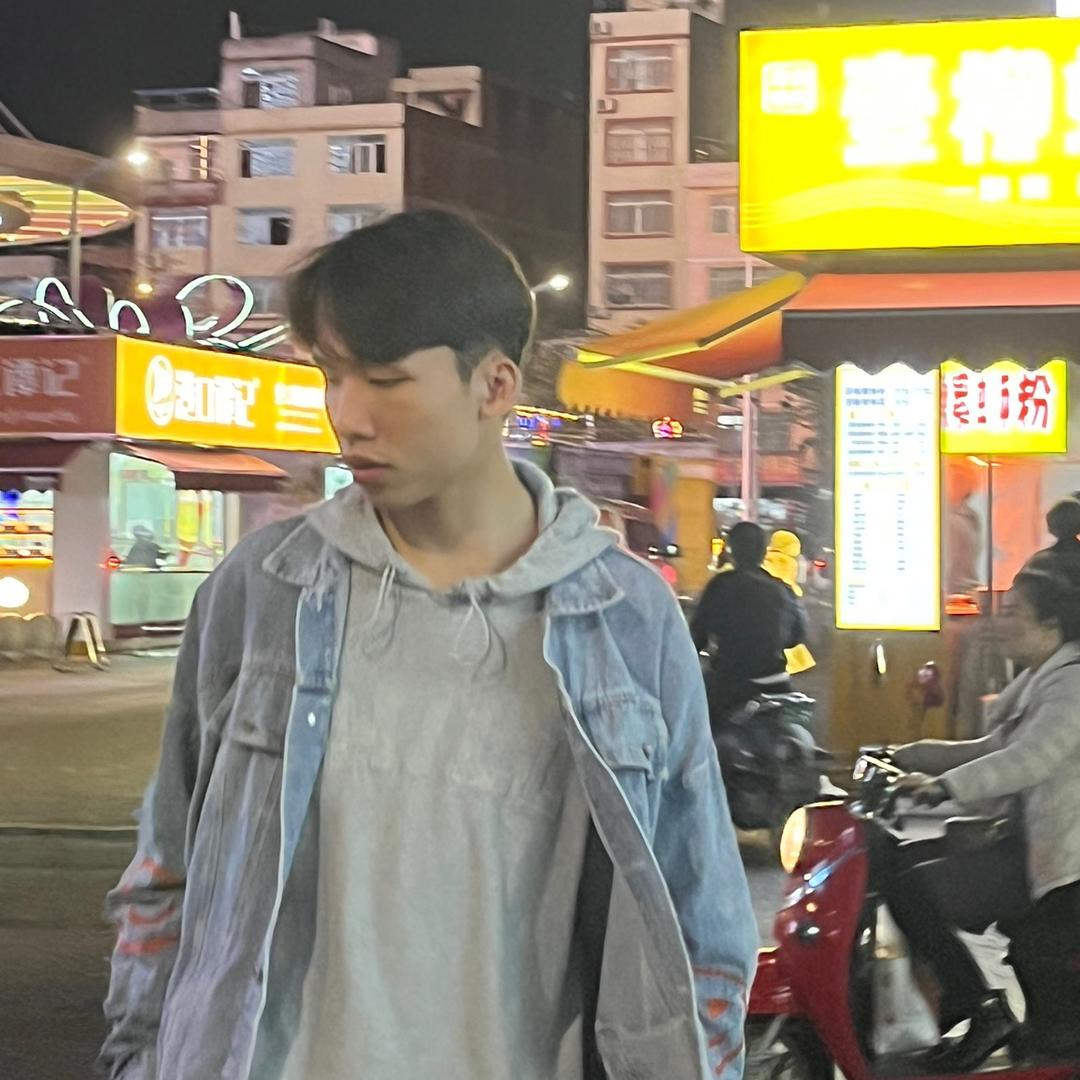 被发际线耽误de小瓦
