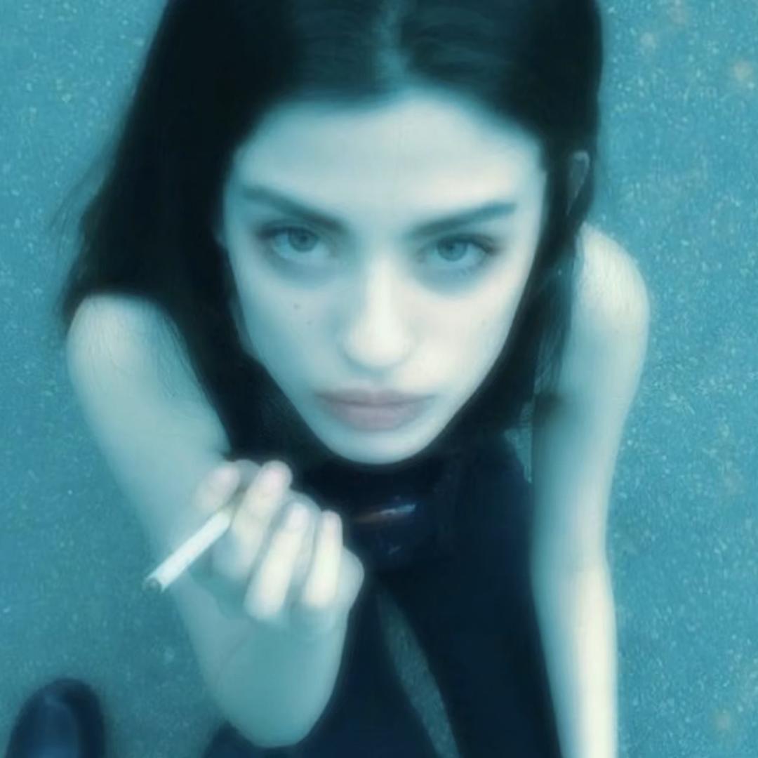 𝑴𝒐𝒍𝒊