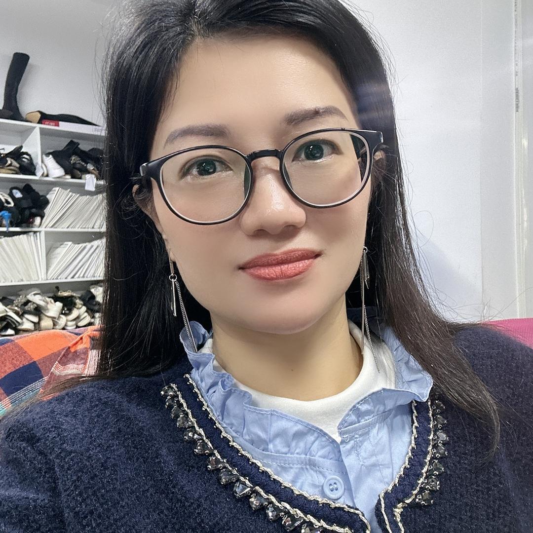 悠悠亚娟