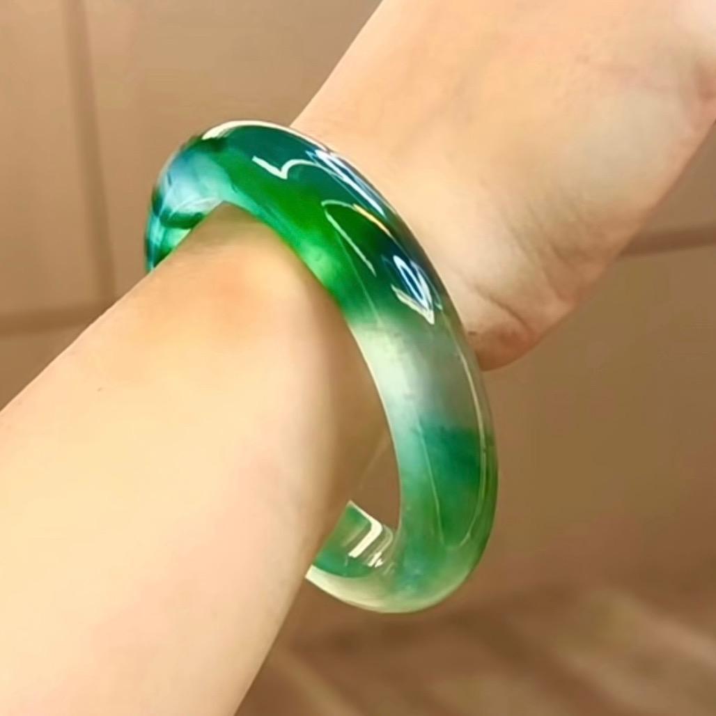 一六翡翠珠宝