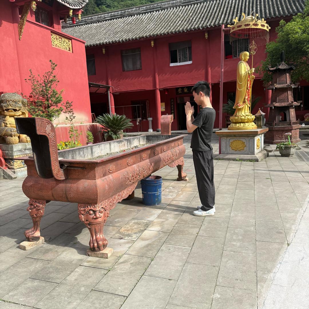 泸州夜场领队王总