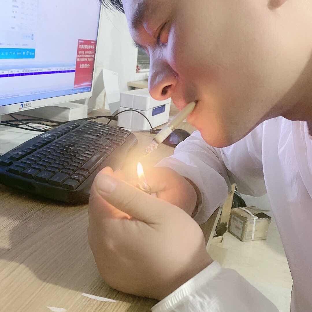 毛衣哥，
