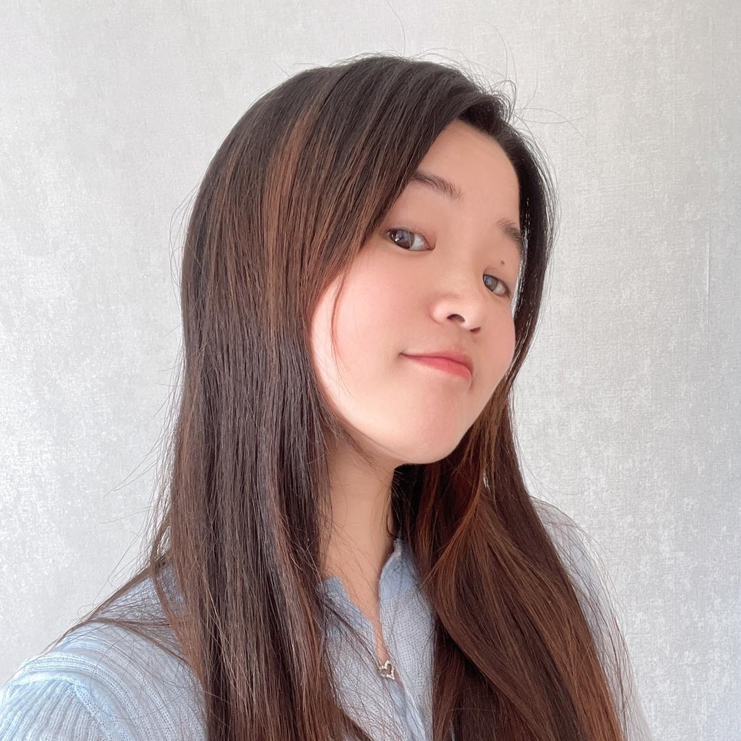 黑巧巧爱遛娃