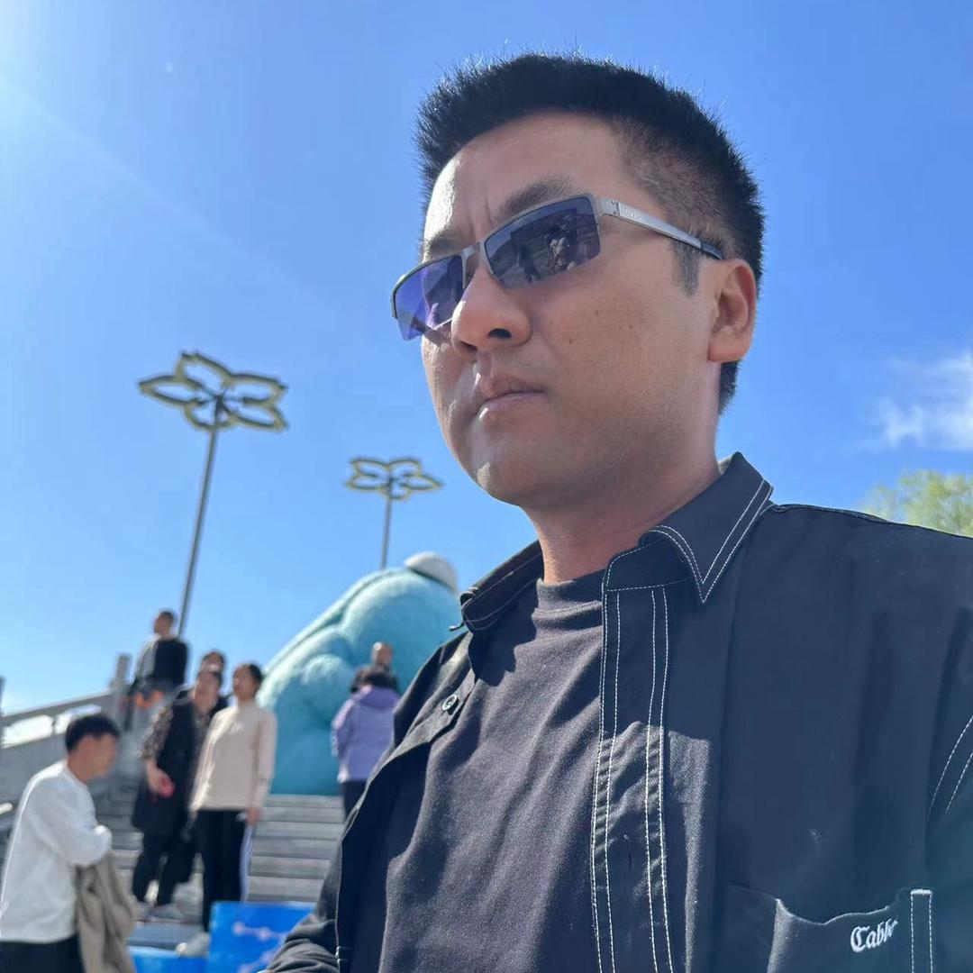 拉着幸福满街跑