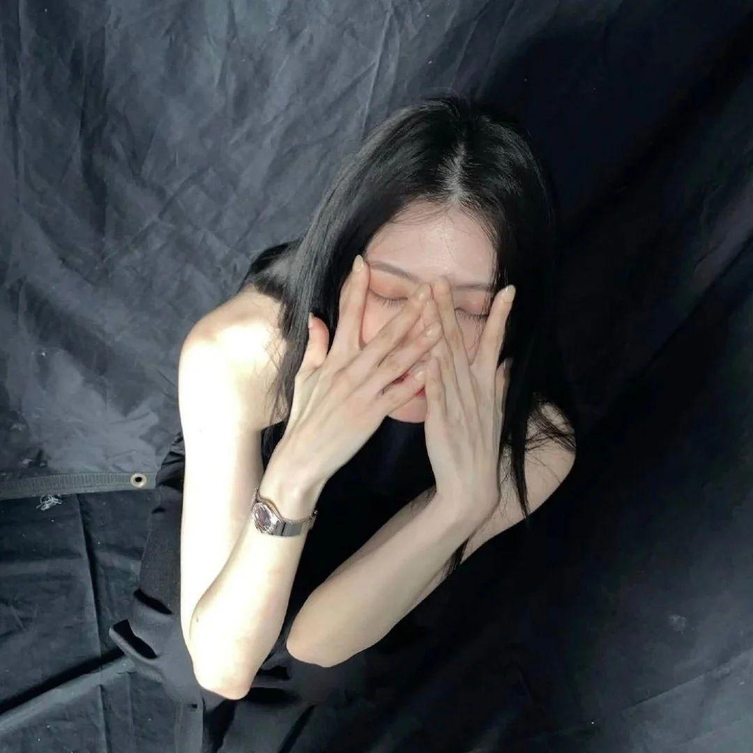 。，