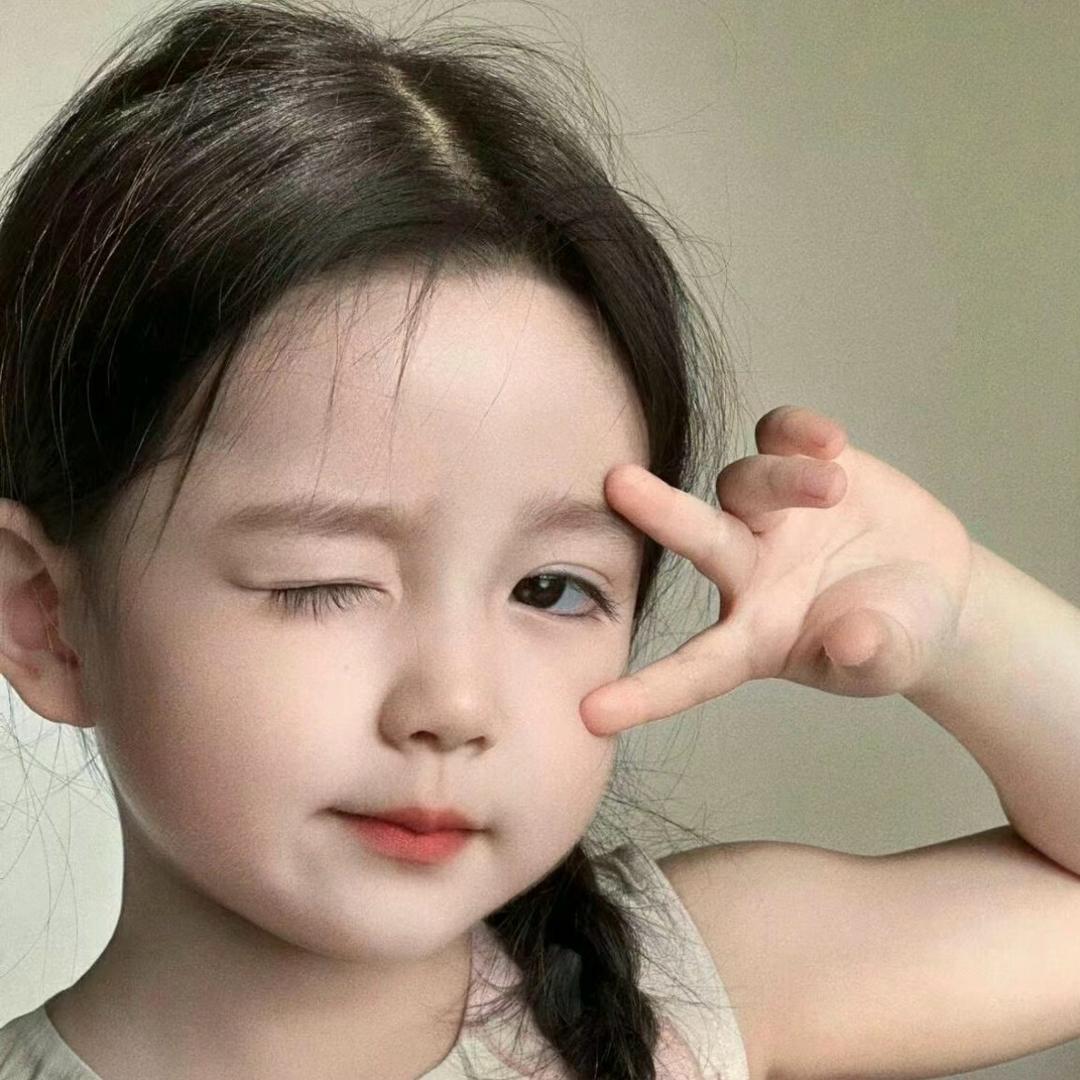 只会比耶🧸