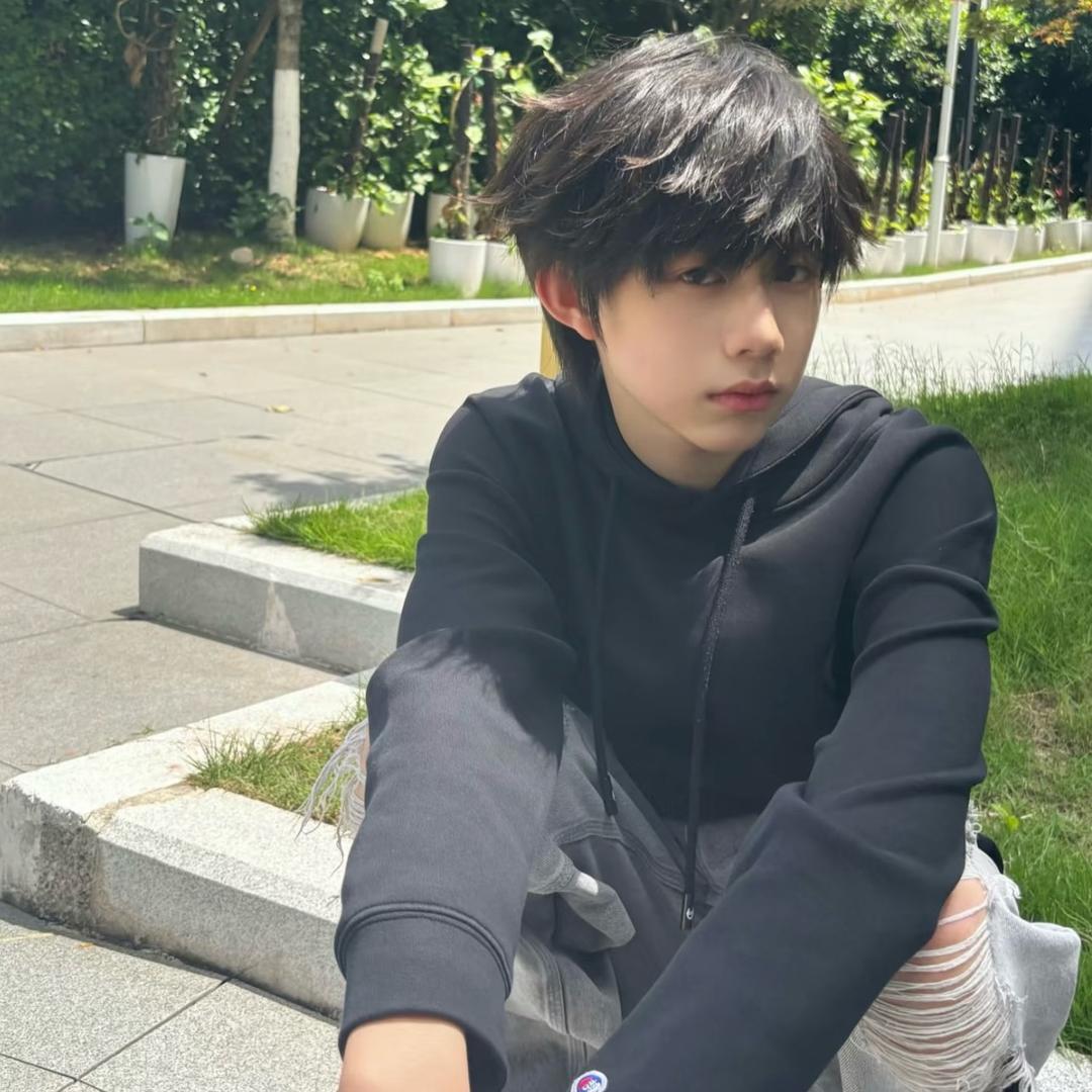 -小1