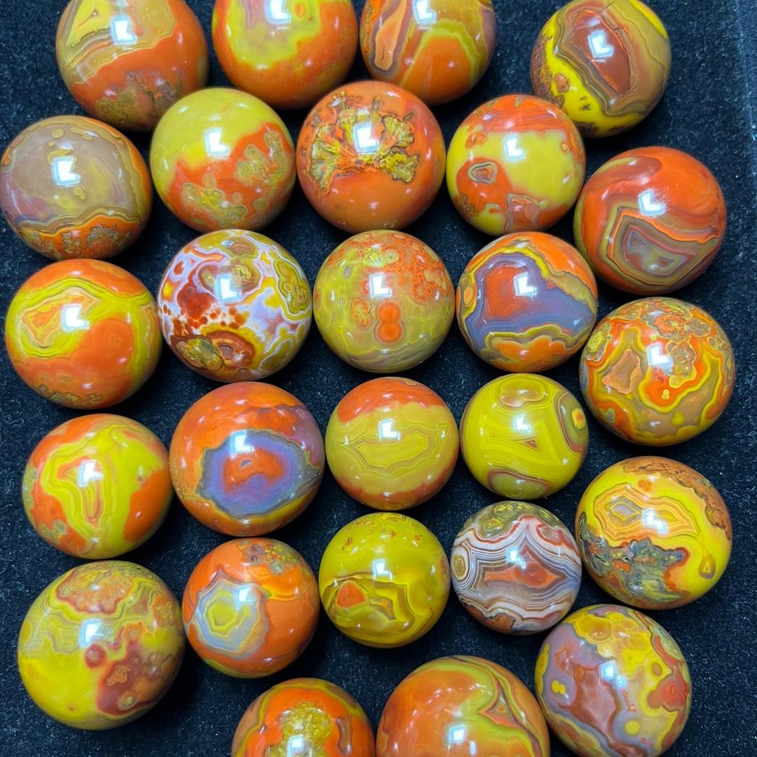 佳艺珠宝（战国红玛瑙）