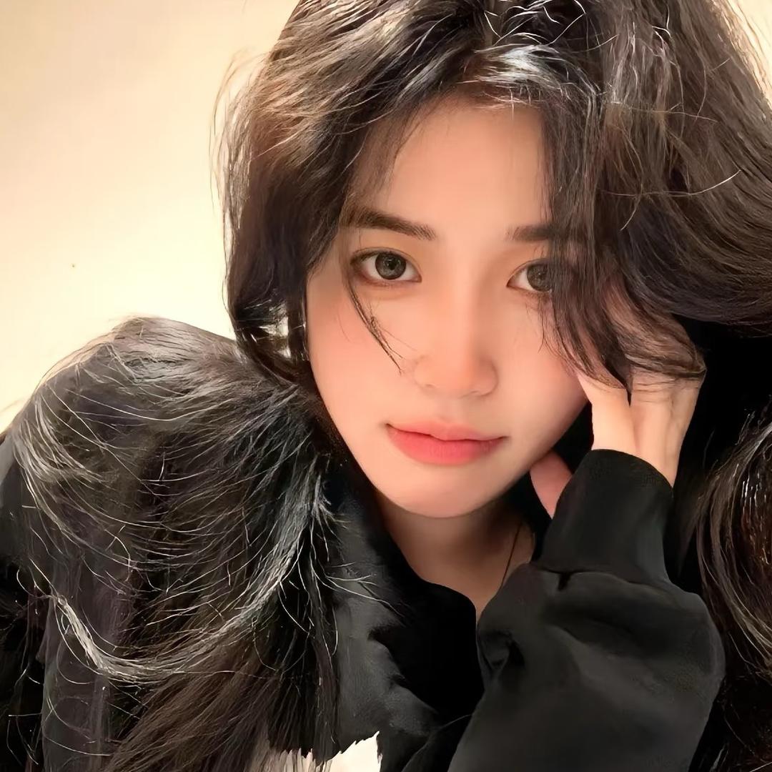 小七爱吃鱼