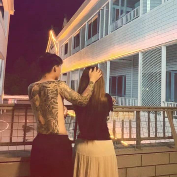 小宸的红旗🚩-临沂艾禧中高端婚车