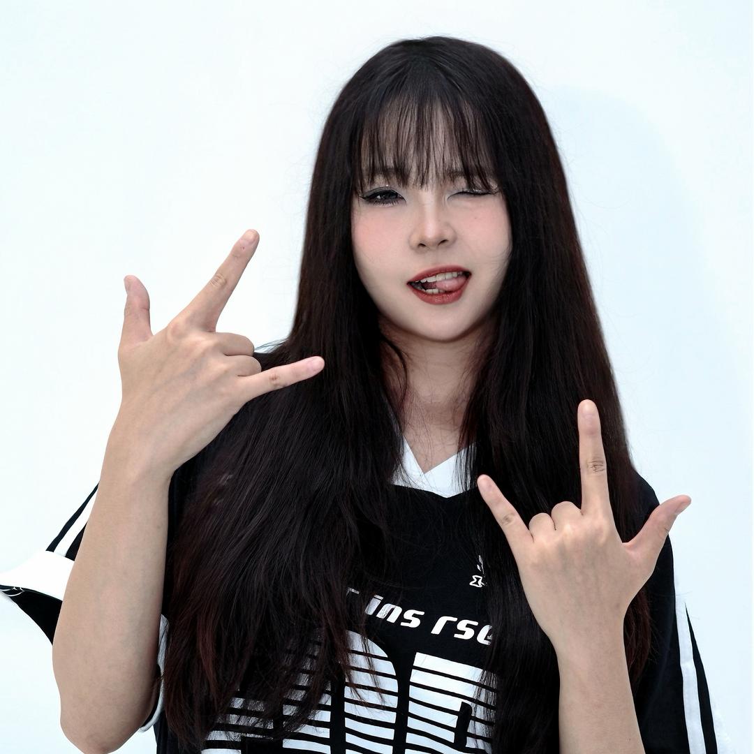 吾空舞蹈-兔子老师