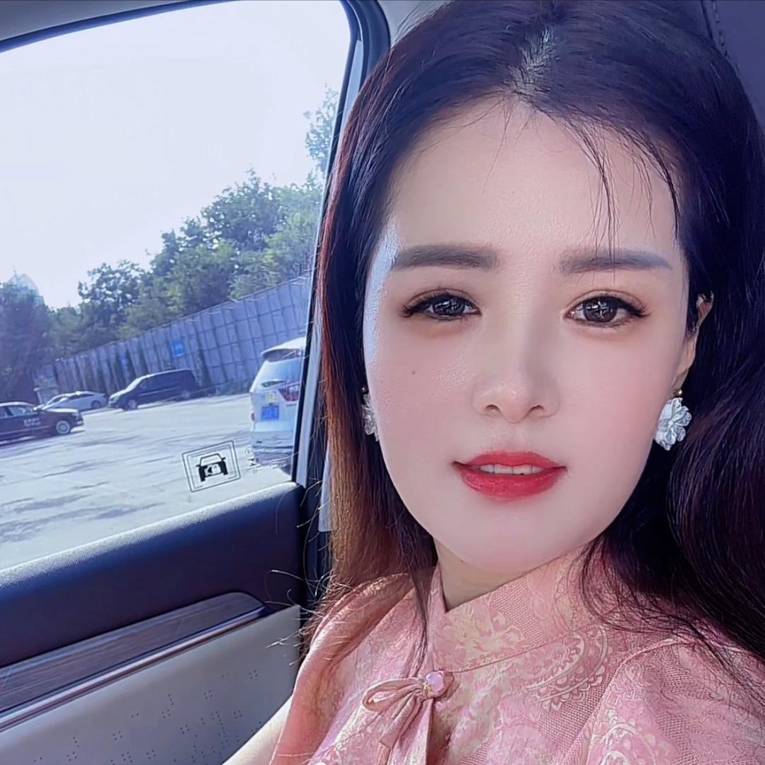 爱吃  巧克力🍫