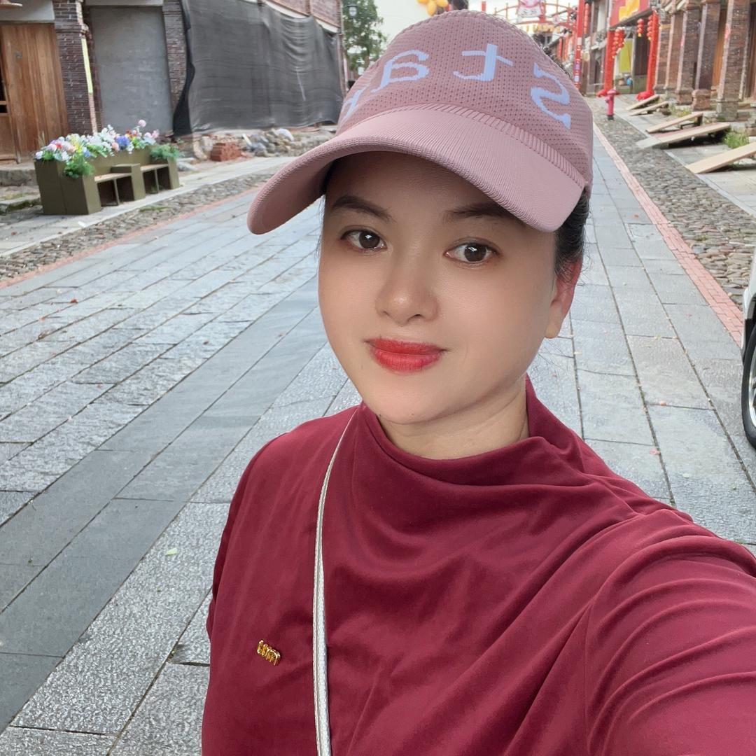 萍姐女装👚👠🧣