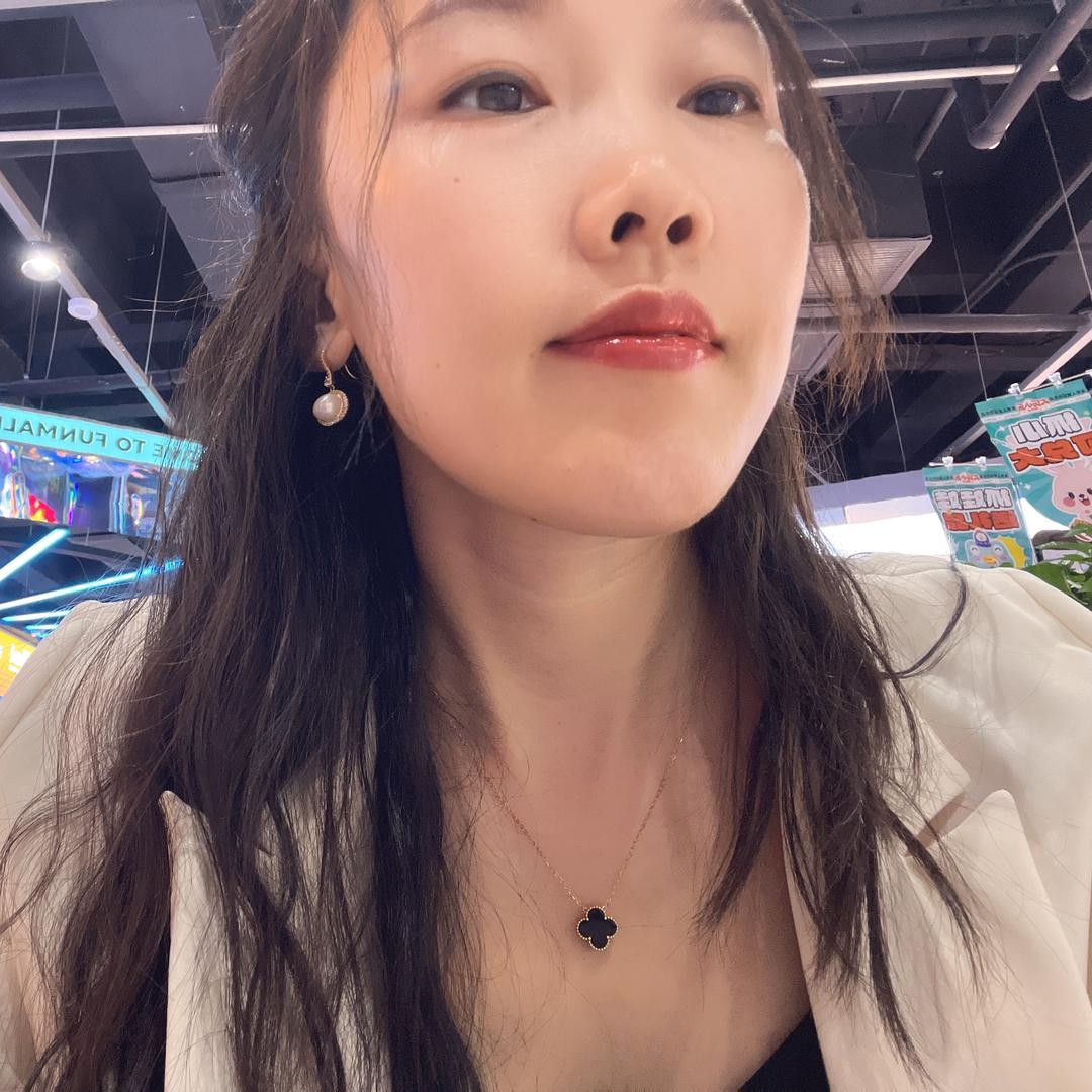 南充小英房产装修