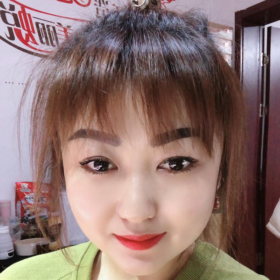 稻田里的小嫩葱