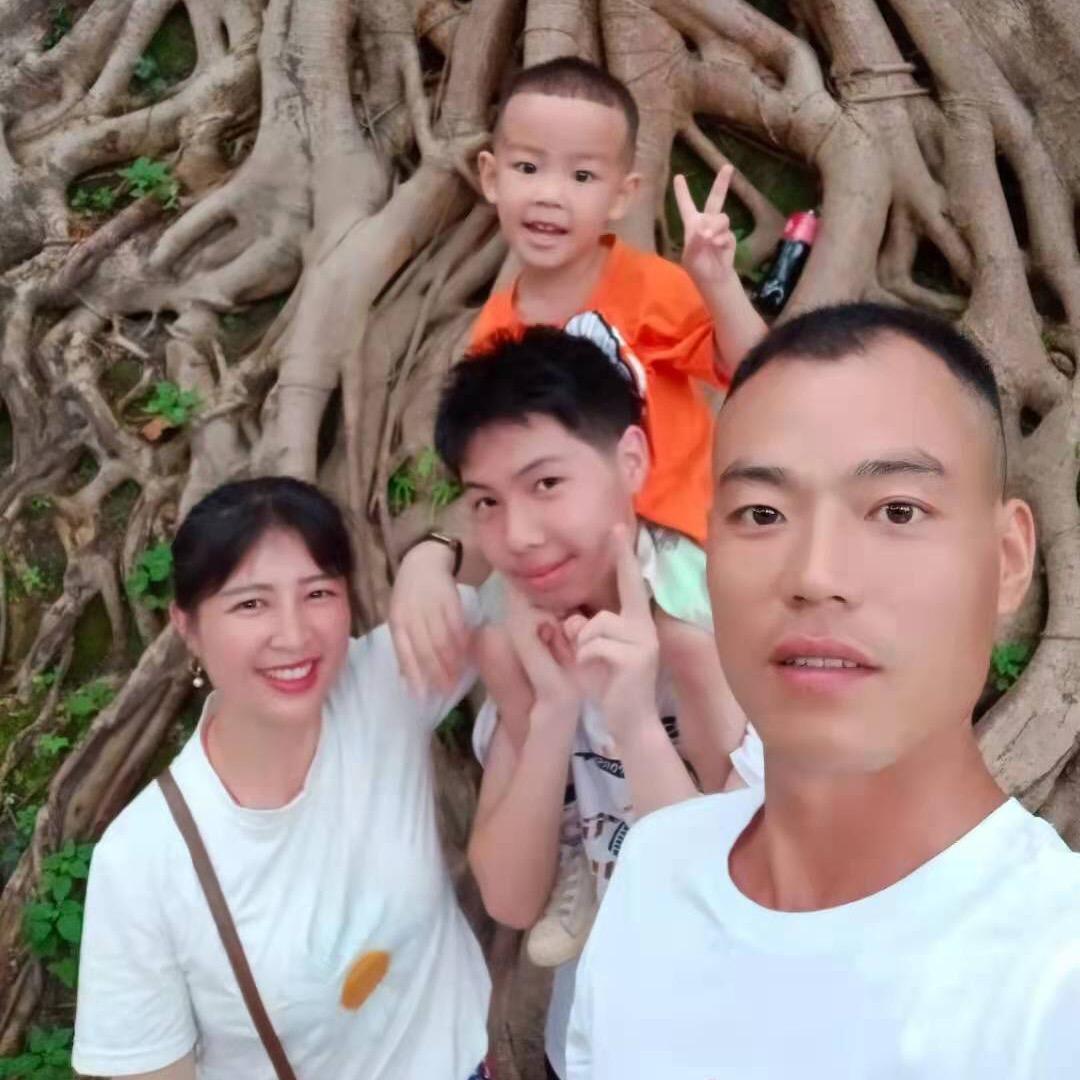 糊涂莫名