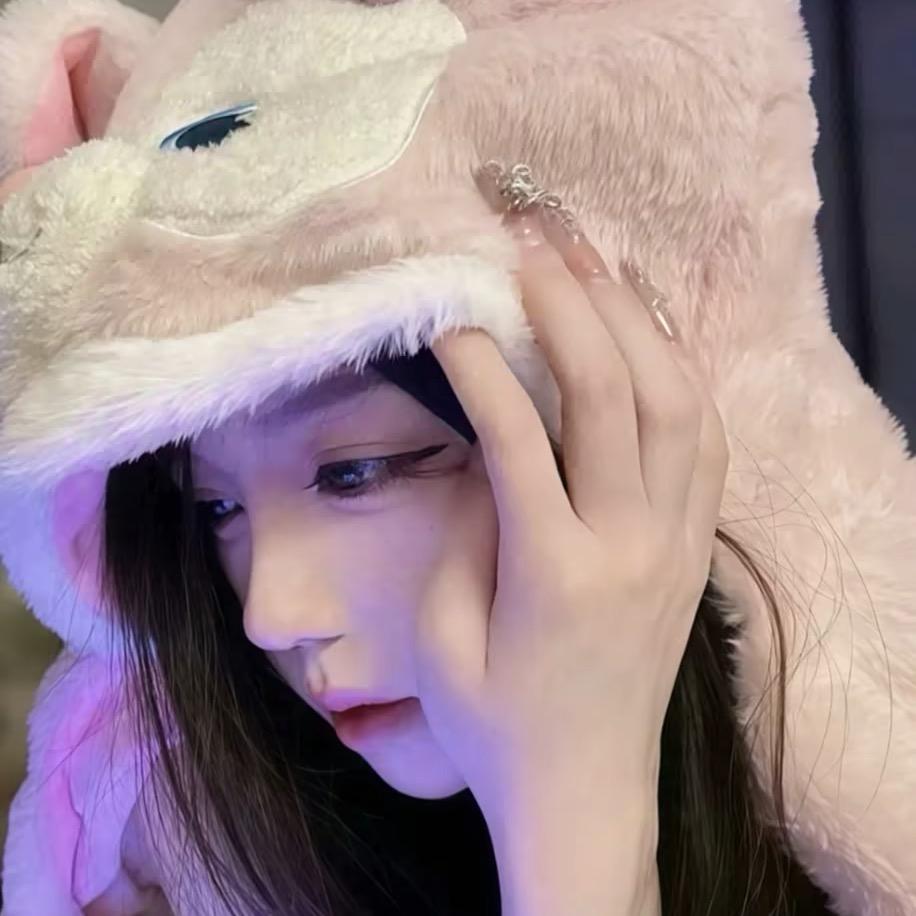 佳佳、