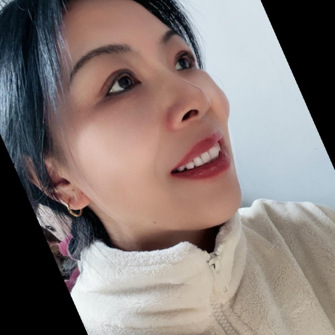 单明霞喜番服饰