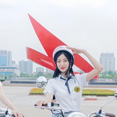 是这个君