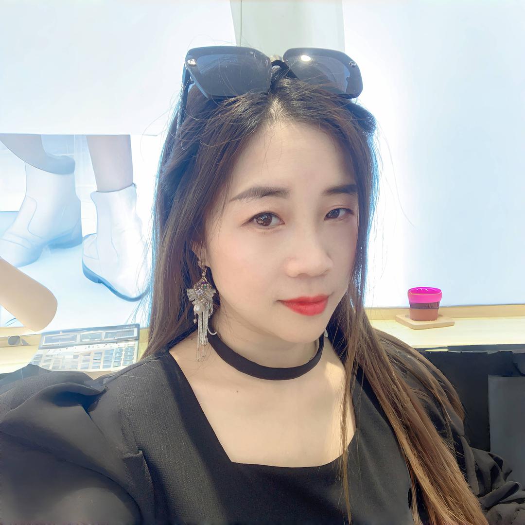 她之蝶女装红安慧慧