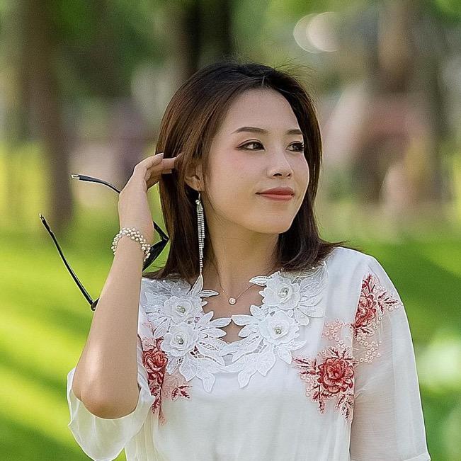 晋晋女装工厂