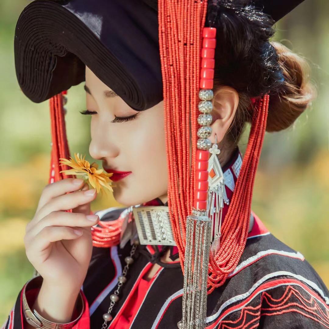 介朵莫