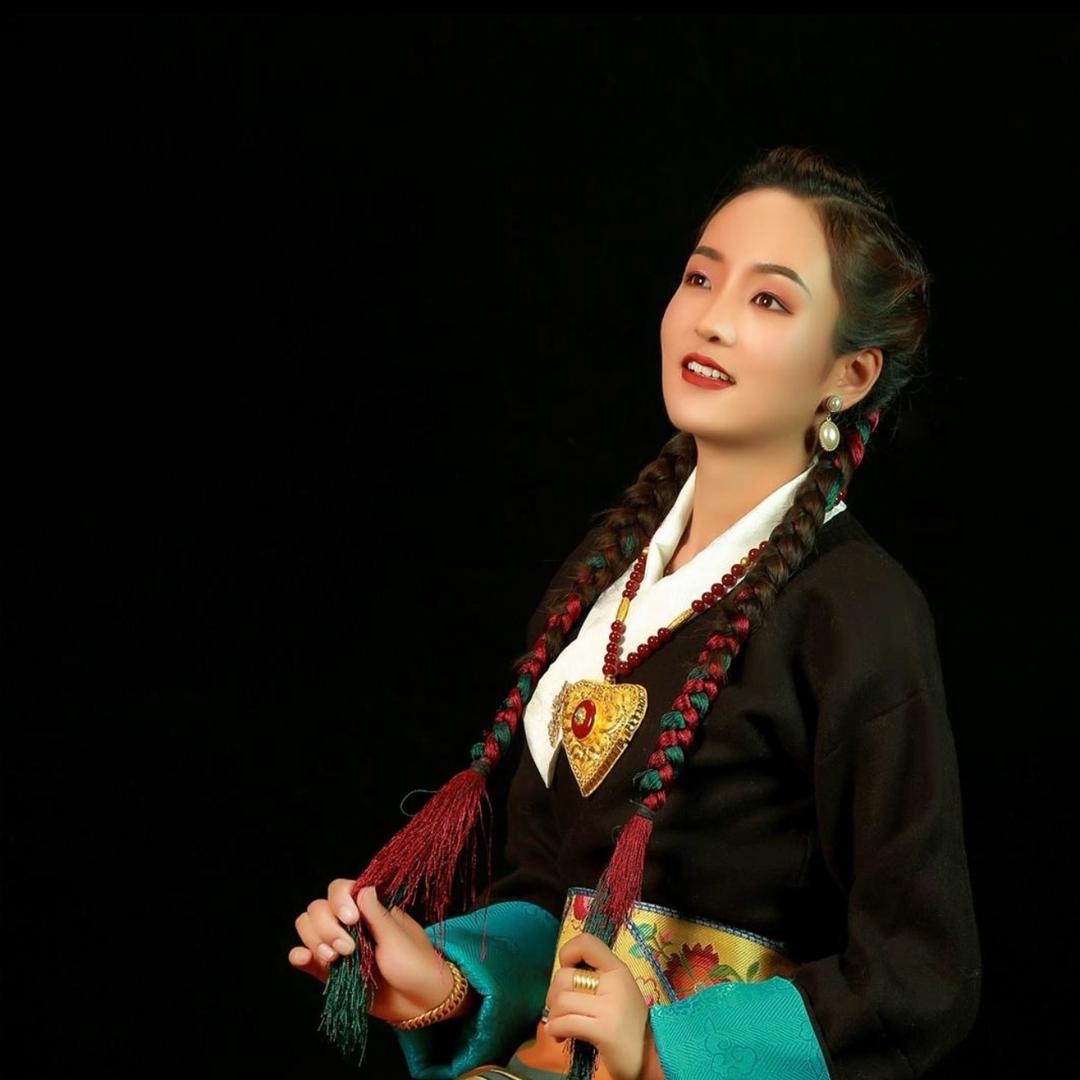 格桑玉美直播工作室2号