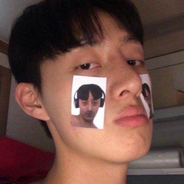 常庆.