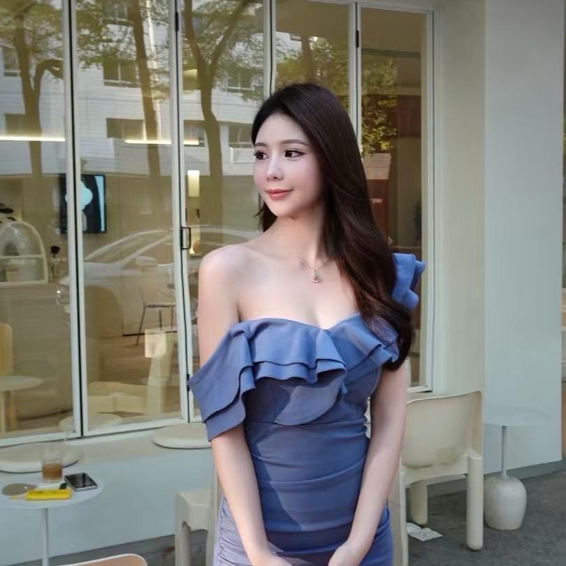 甜甜高端轻奢女装