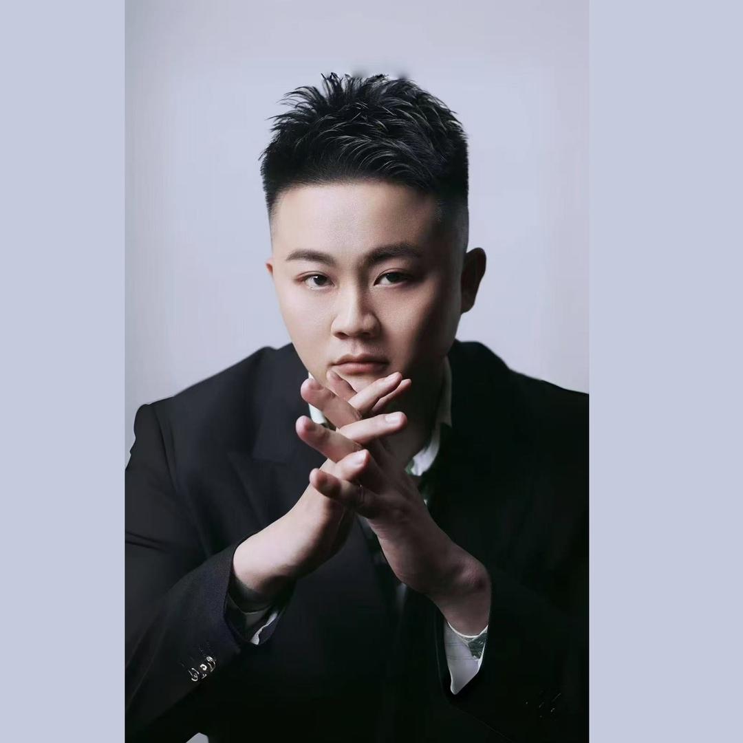 刘洋
