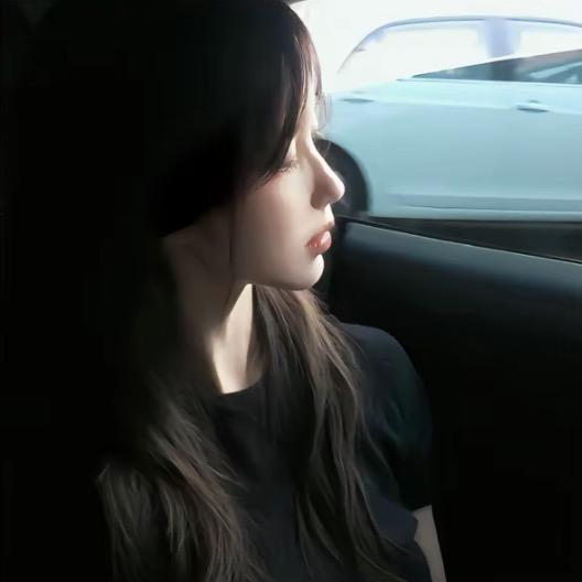 杨拽拽不拽
