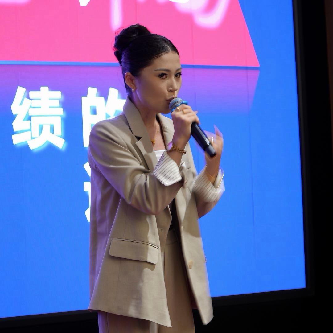 欧雅娜护肤管理