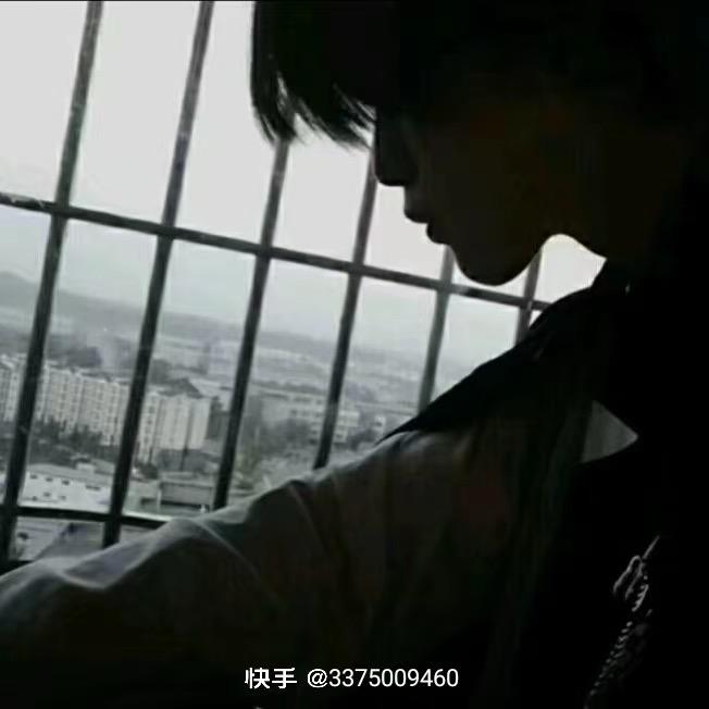 我的她不在了