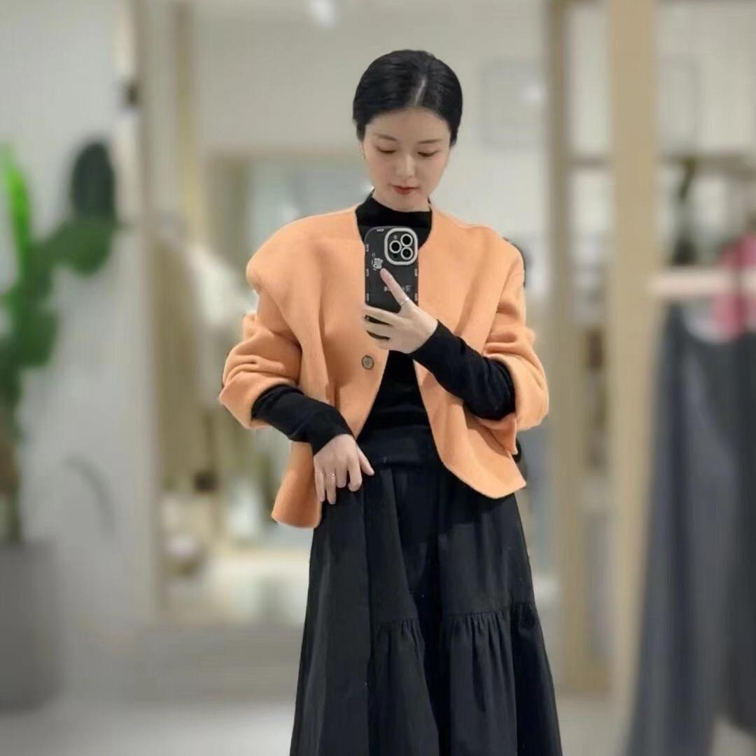 蕲春Elva艾未女装