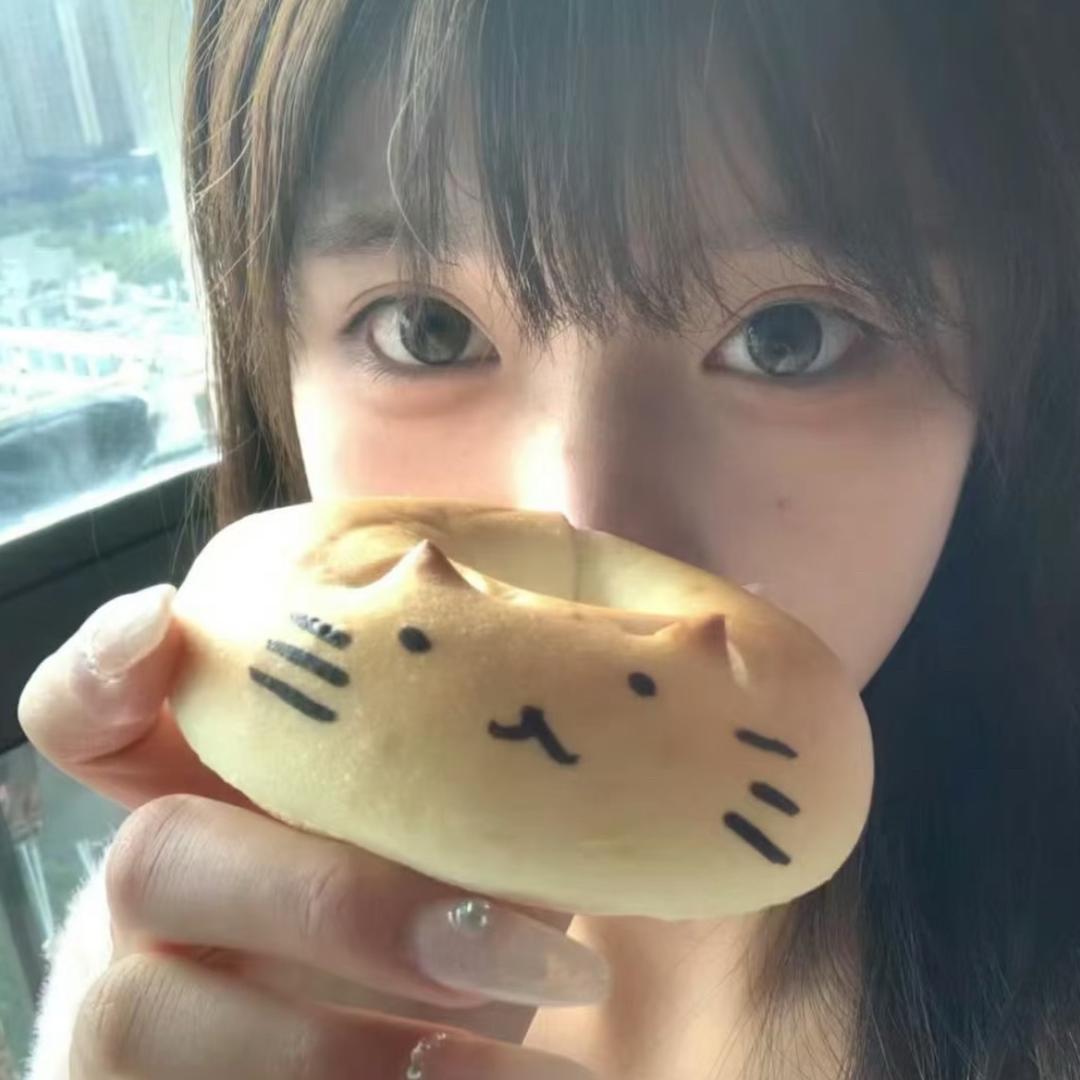 我叫小小三文鱼🍣