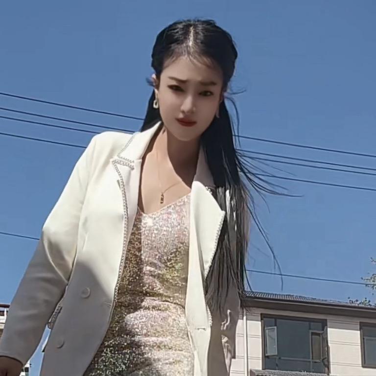 叫我爱 丽