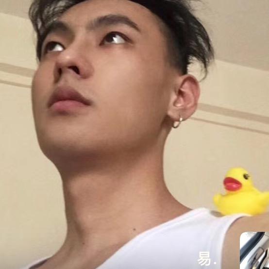 花树于深山自开自落