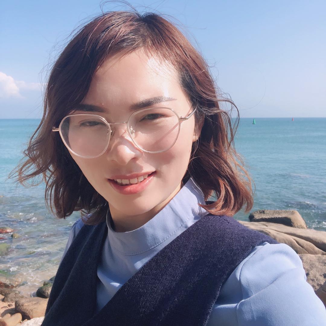 苗妈🎙(晚上8点10分首播)