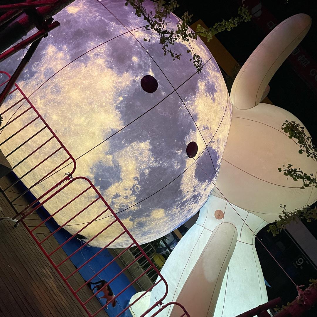 叫我小老弟