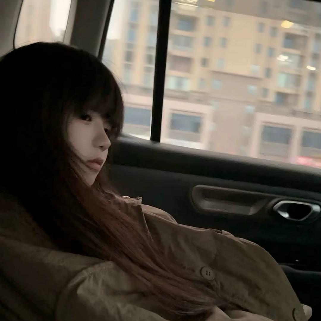 其实我也不太了解她