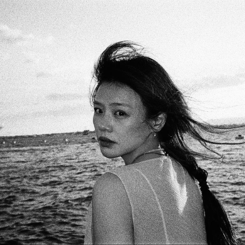 🐳
