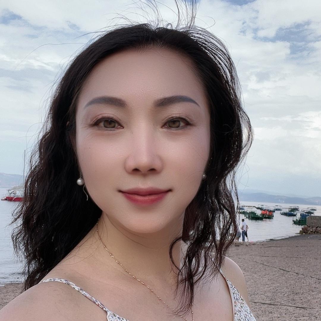 婕溪然