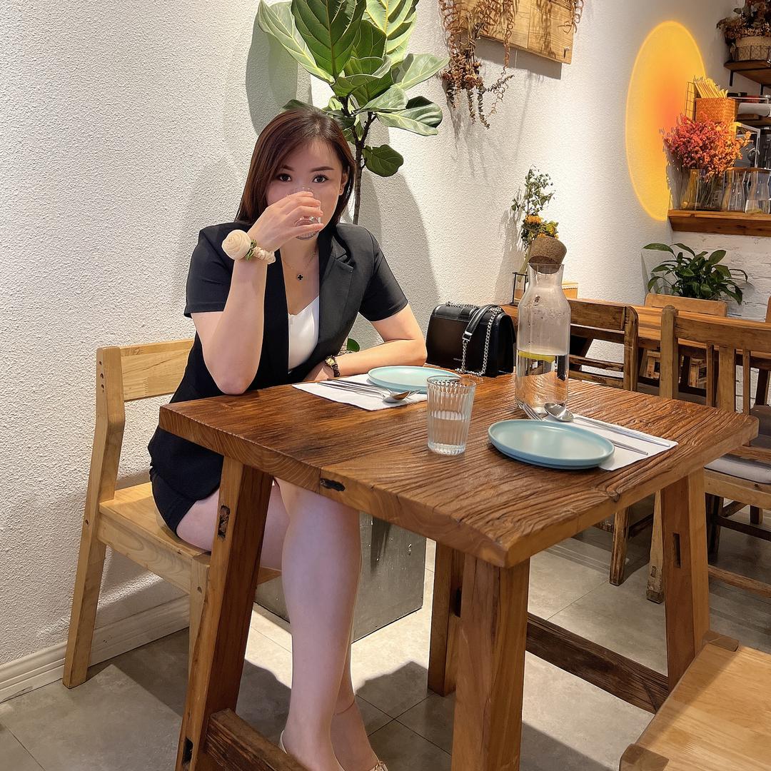 @静静💗