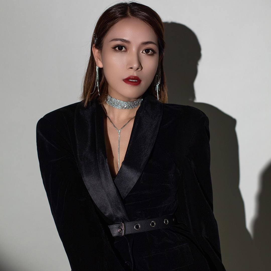 @紫罗兰·宝小姐