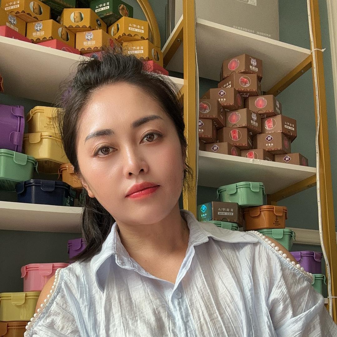 苗阿妹（英雄酒）