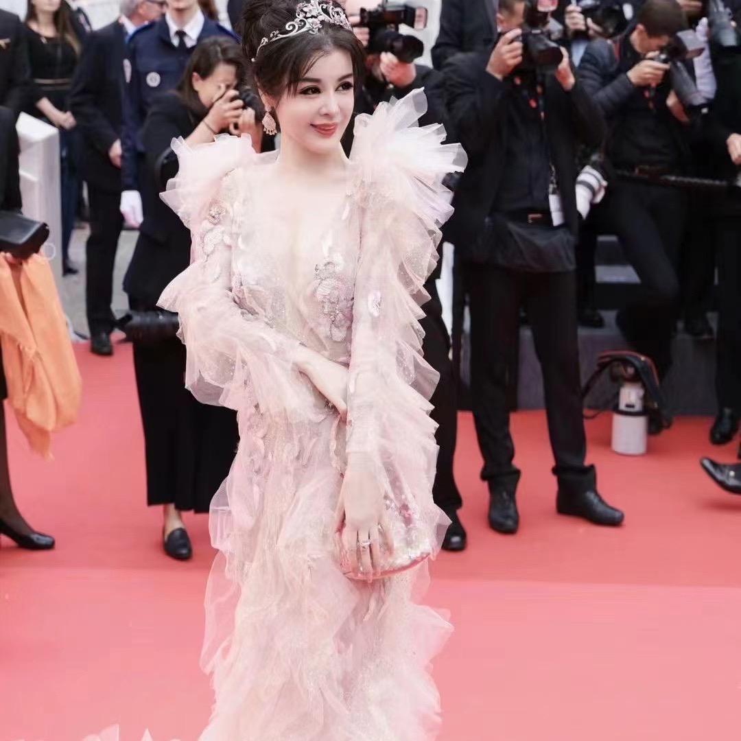 虞美人范小瑶