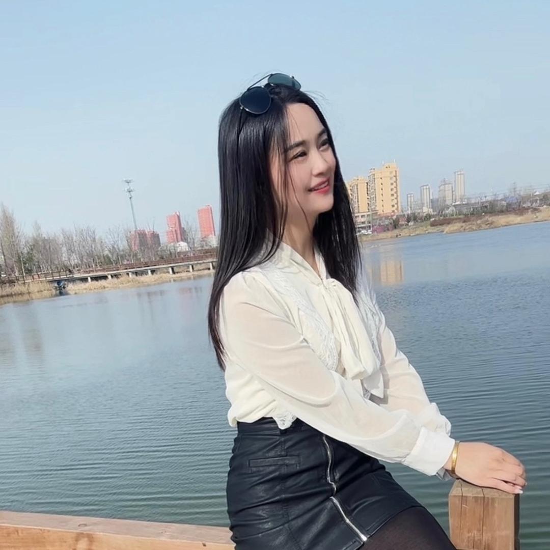 梅梅