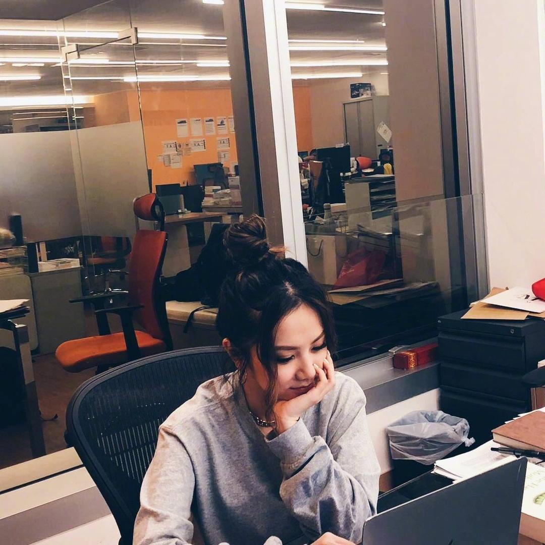 Vicky🦋.（未完待续版