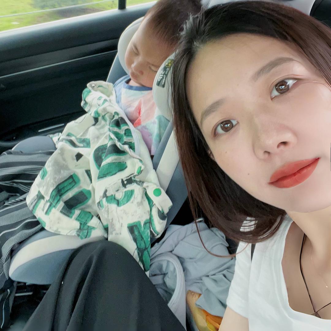 兜兜妈（戴可思员工内购直播间）